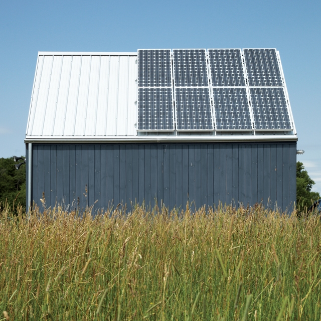 treanor-residence-solar-roof-panels